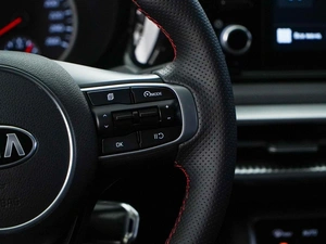 Седан Kia K5 2020 года, 2457077 рублей, Москва