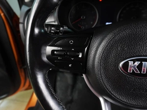 Седан Kia Rio 2017 года, 1469000 рублей, Воронеж