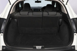 Внедорожник Honda Vezel 2018 года, 1989000 рублей, Новосибирск
