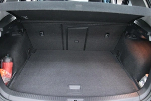 Хетчбэк Volkswagen Golf 2013 года, 1333000 рублей, Солонцы