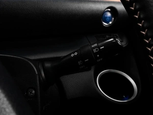 Минивэн Toyota Sienta 2018 года, 1249000 рублей, Тюмень