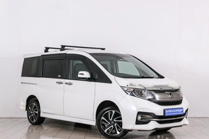 Минивэн Honda Stepwgn Spada 2015 года, 1989000 рублей, Красноярск
