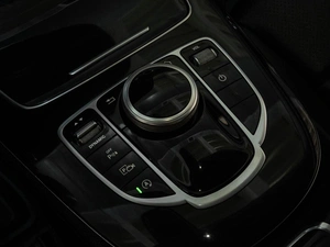 Седан Mercedes-benz E-класс 2019 года, 2438000 рублей, Ставрополь