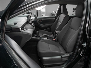 Универсал Toyota Corolla 2022 года, 1869000 рублей, Тюмень