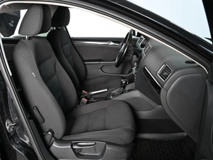 Седан Volkswagen Jetta 2013 года, 975000 рублей, Ростов-на-Дону