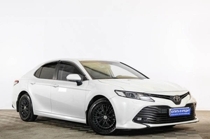 Седан Toyota Camry 2020 года, 3249000 рублей, Тюмень