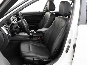 Седан BMW 3 серия 2018 года, 1849999 рублей, Москва