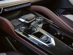 Внедорожник Geely Monjaro 2024 года, 3635000 рублей, Краснодар