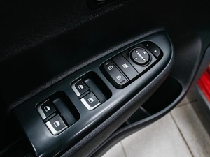 Хетчбэк Kia Rio X-Line 2020 года, 1649000 рублей, Красноярск