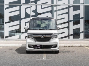 Хетчбэк Honda N-BOX 2018 года, 950000 рублей, Краснодар