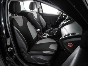 Хетчбэк Ford Focus 2013 года, 799000 рублей, Воронеж