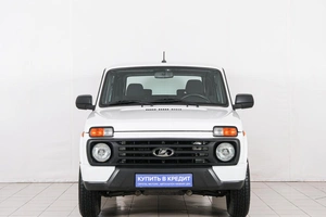 Внедорожник ВАЗ (LADA) Niva Legend 2023 года, 1059000 рублей, Красноярск