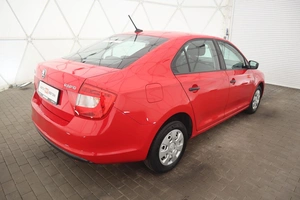 Хэтчбек 4 дв. Skoda Rapid 2016 года, 1000000 рублей, Орёл