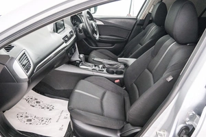 Седан Mazda Axela 2017 года, 1329000 рублей, Красноярск