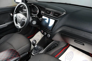 Седан Kia Rio 2016 года, 1199000 рублей, Тюмень