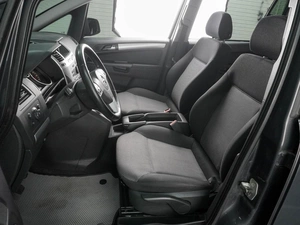 Минивэн Opel Zafira 2012 года, 759000 рублей, Воронеж