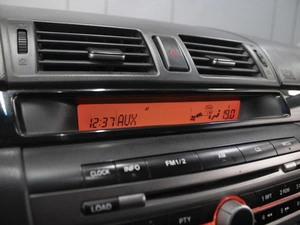 Седан Mazda 3 2006 года, 590000 рублей, Омск