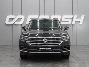 Внедорожник Volkswagen Touareg 2019 года, 5899000 рублей, Воронеж