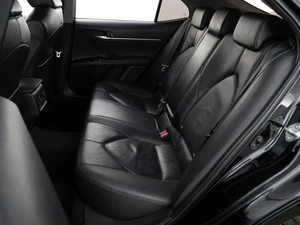 Седан Toyota Camry 2018 года, 2290000 рублей, Москва