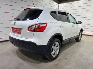 Внедорожник Nissan Qashqai 2013 года, 1090000 рублей, Красноярск