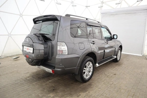 Внедорожник Mitsubishi Pajero 2014 года, 2949000 рублей, Обнинск