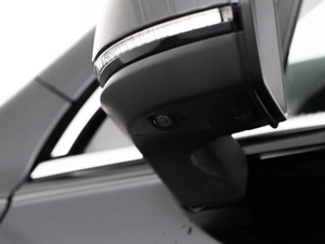 Внедорожник Volkswagen Tiguan L 2024 года, 4249999 рублей, Москва