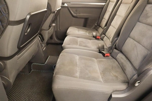 Минивэн Volkswagen Touran 2011 года, 1199000 рублей, Челябинск