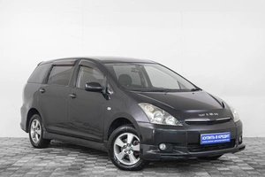 Минивэн Toyota Wish 2005 года, 769000 рублей, Кемерово