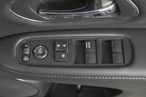 Внедорожник Honda Vezel 2015 года, 1599000 рублей, Кемерово