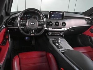 Лифтбек Kia Stinger 2018 года, 4139000 рублей, Аксай