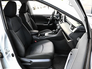 Внедорожник Toyota RAV4 2020 года, 3169000 рублей, Кирилловка