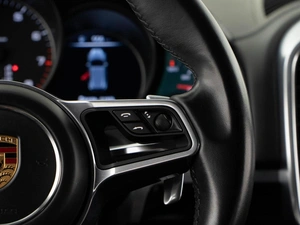 Внедорожник Porsche Cayenne 2016 года, 3897434 рублей, Москва