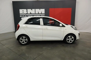 Хэтчбек 4 дв. Kia Picanto 2012 года, 935000 рублей, Курск