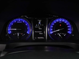 Седан Toyota Camry 2017 года, 2339000 рублей, Воронеж