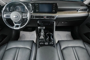 Седан Kia K5 2020 года, 2499000 рублей, Тюмень