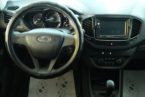 Седан ВАЗ (LADA) Vesta 2017 года, 559000 рублей, Омск