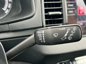 Внедорожник Skoda Karoq 2021 года, 2489000 рублей, Ижевск