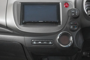 Хетчбэк Honda Fit 2012 года, 1039000 рублей, Кемерово