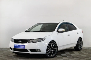 Седан Kia Cerato 2009 года, 749000 рублей, Сургут