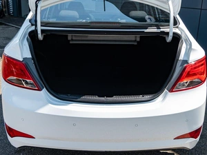 Седан Hyundai Solaris 2014 года, 1075000 рублей, Краснодар