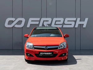 Хетчбэк Opel Astra GTC 2011 года, 710000 рублей, Краснодар