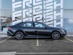 Седан Toyota Camry 2025 года, 4595000 рублей, Краснодар