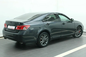 Седан Lexus ES 2010 года, 1750000 рублей, Красноярск