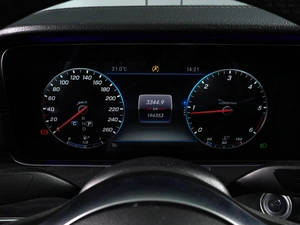 Седан Mercedes-benz E-класс 2020 года, 2939000 рублей, Минеральные Воды