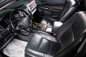 Седан Toyota Camry 2014 года, 1779000 рублей, Сургут