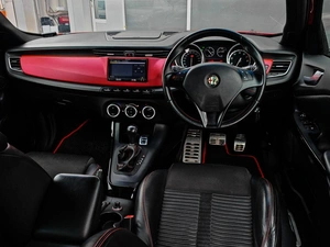 Хетчбэк Alfa Romeo Giulietta 2011 года, 1180000 рублей, Краснодар