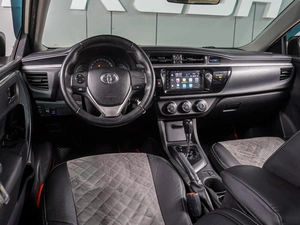 Седан Toyota Corolla 2014 года, 1349000 рублей, Воронеж