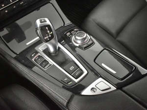 Седан BMW 5 серия 2015 года, 1559990 рублей, Казань