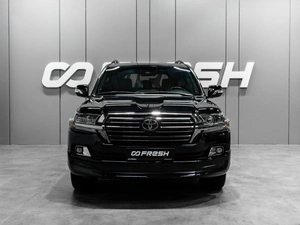 Внедорожник Toyota Land Cruiser 2017 года, 7099000 рублей, Тюмень