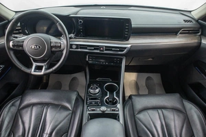 Седан Kia K5 2021 года, 3289000 рублей, Барнаул